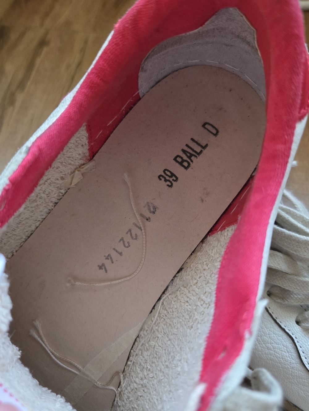 Golden Goose Ball Star White Leather Sneakers with Blue & Red Star Size 39 - Picture 4 of 6